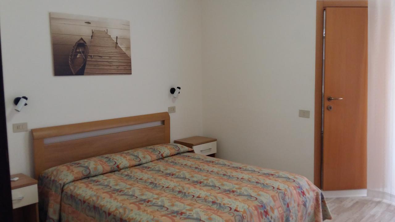 Hotel Augusta Caorle Zewnętrze zdjęcie